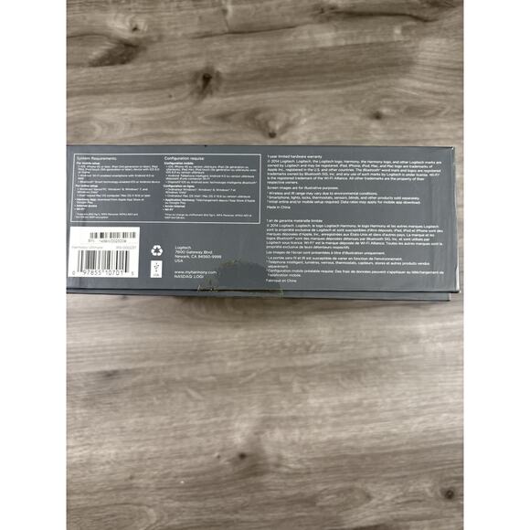 Logitech Harmony Ultimate Home w Remote, Hub, 2 IR Blasters Boxed #915-000237 - Picture 11 of 15